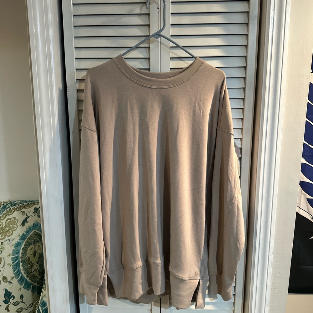 NWT Sage Collective Crewneck Sweatshirt